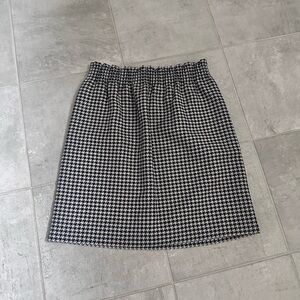 J. Crew Classic Black and White Houndstooth Skirt NWT Size 4